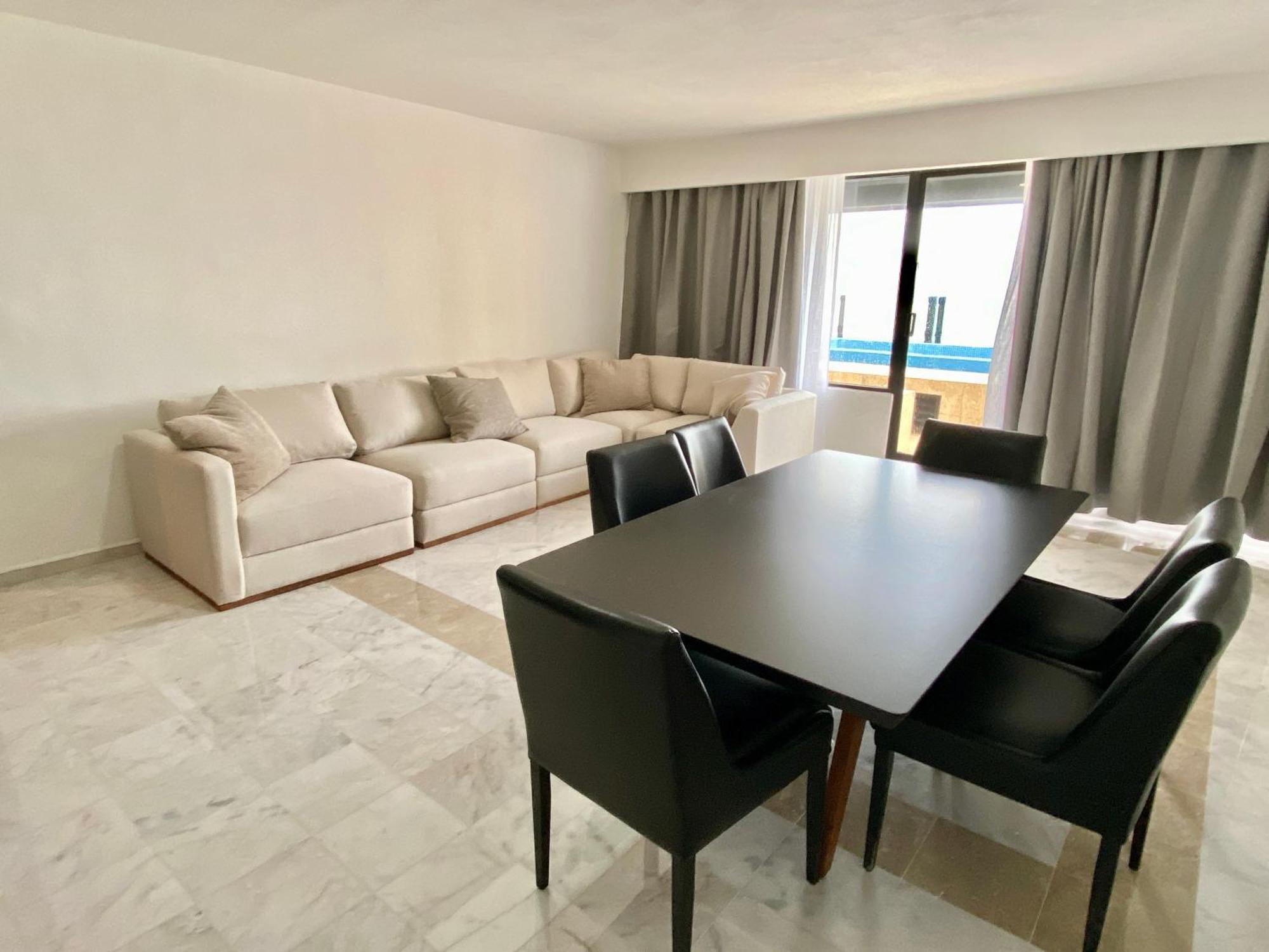 Condo In Ocean Front Resort Cancún Chambre photo