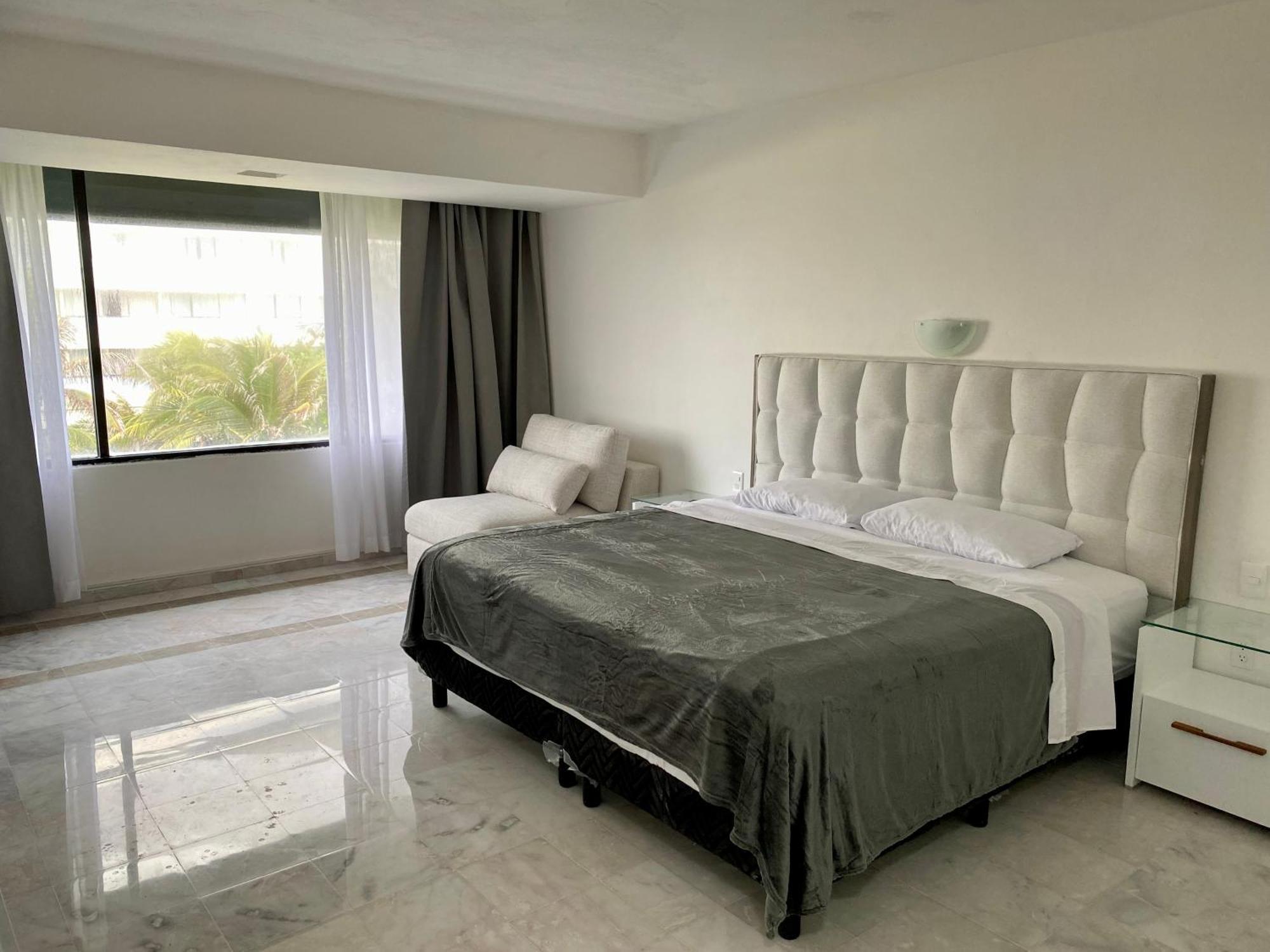 Condo In Ocean Front Resort Cancún Chambre photo